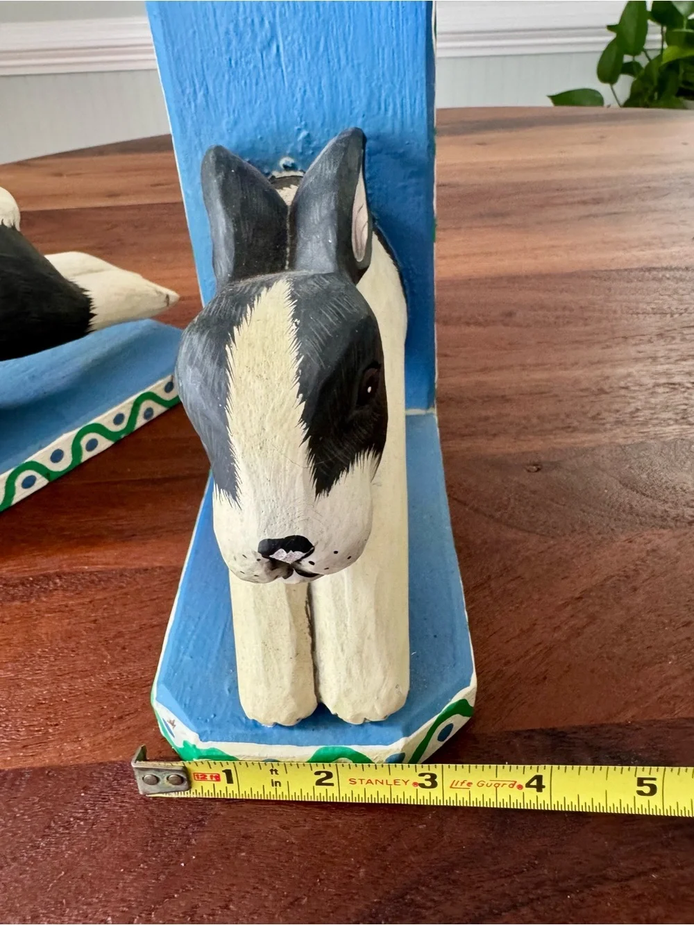 Vintage Wooden Folk Art Bunny Rabbit Bookends Handpainted Pier 1 Whimsical